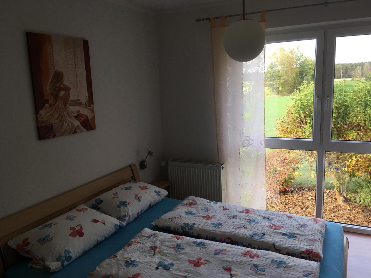 Ferienwohnung Am Schiederdamm Schwandorf Esterno foto